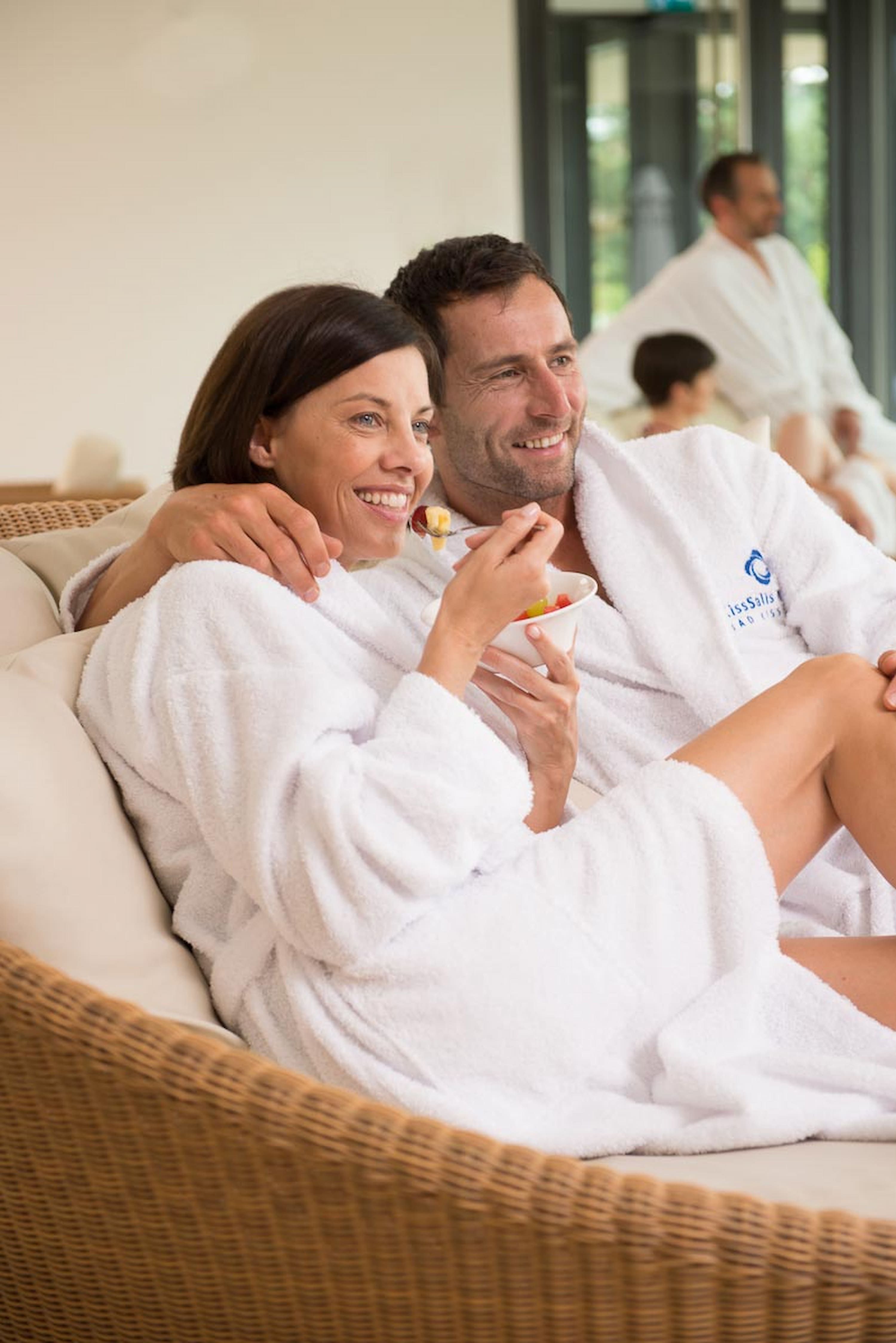 Kisssalis Kaminlounge Paar