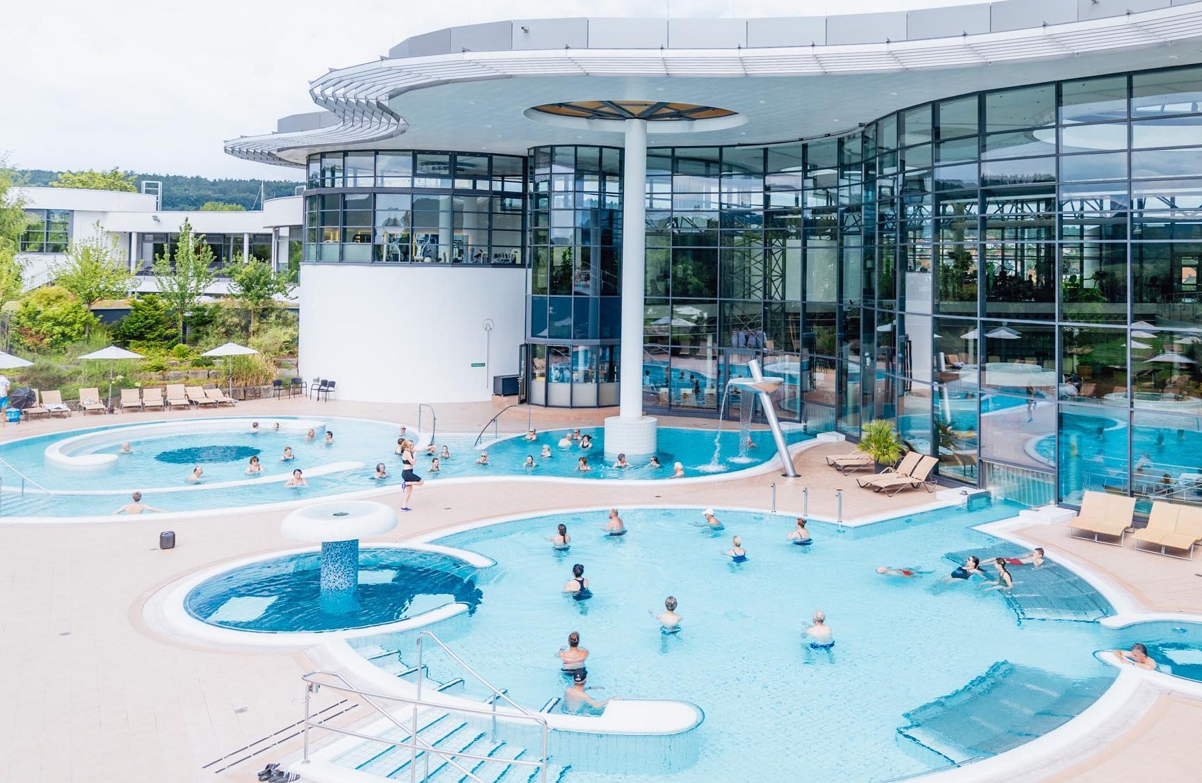 Kisssalis Aussenansicht Sommer Quer