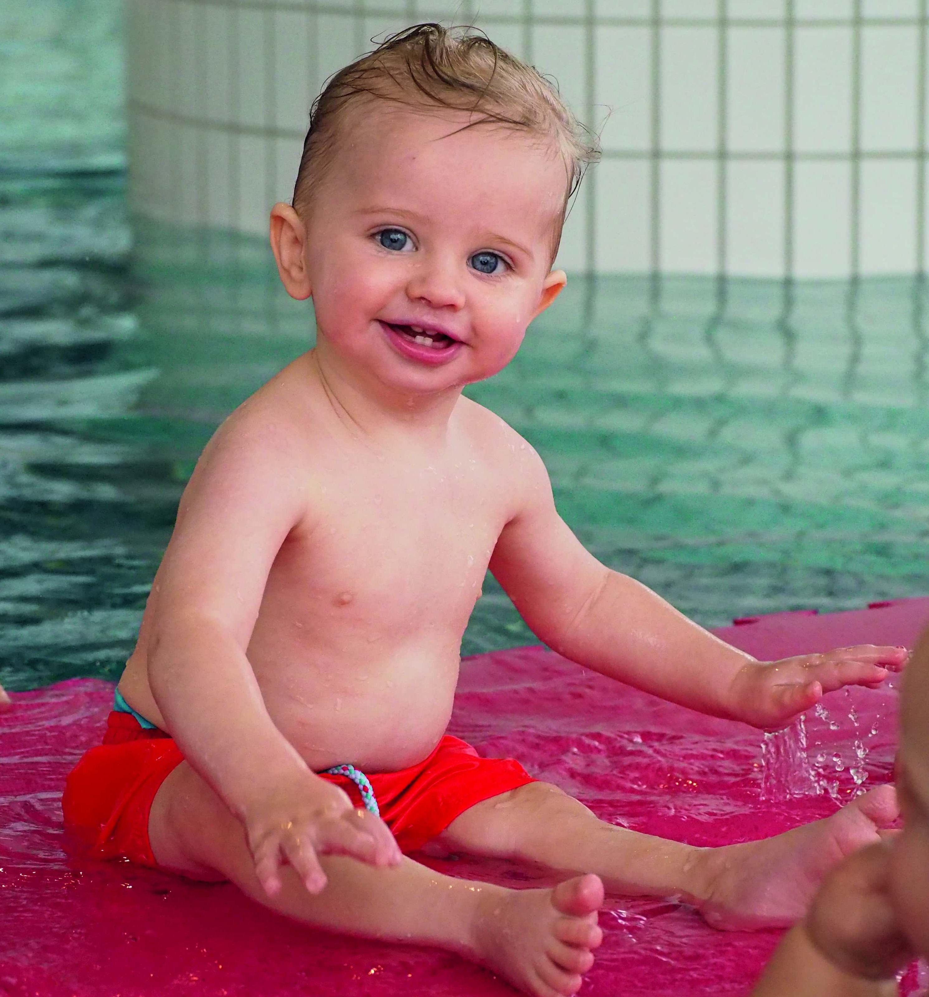Kisssalis Babyschwimmen Junge Matte