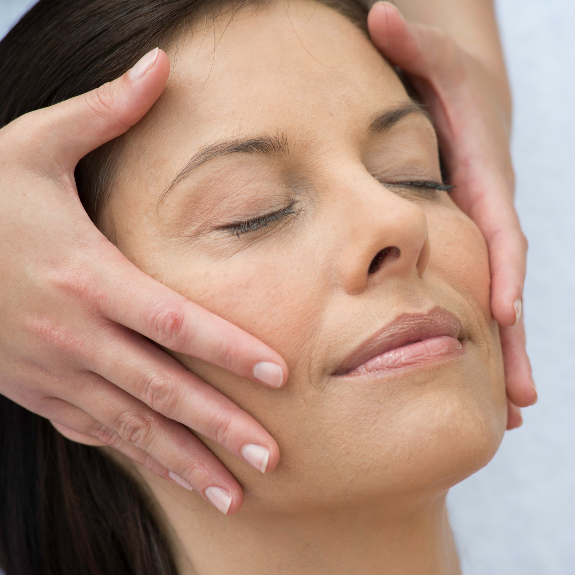 Kisssalis Gesichtsmassage