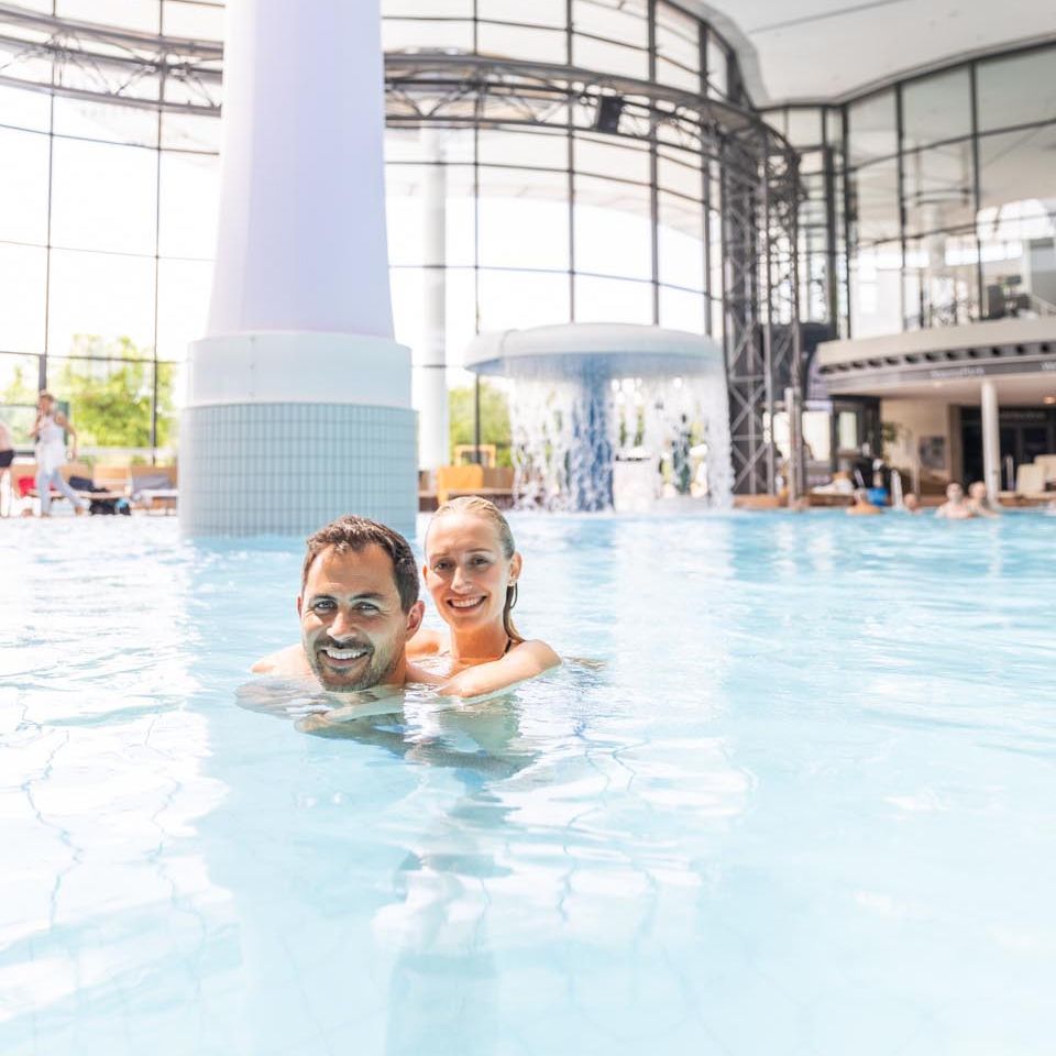 Kisssalis Innenbecken Paar05