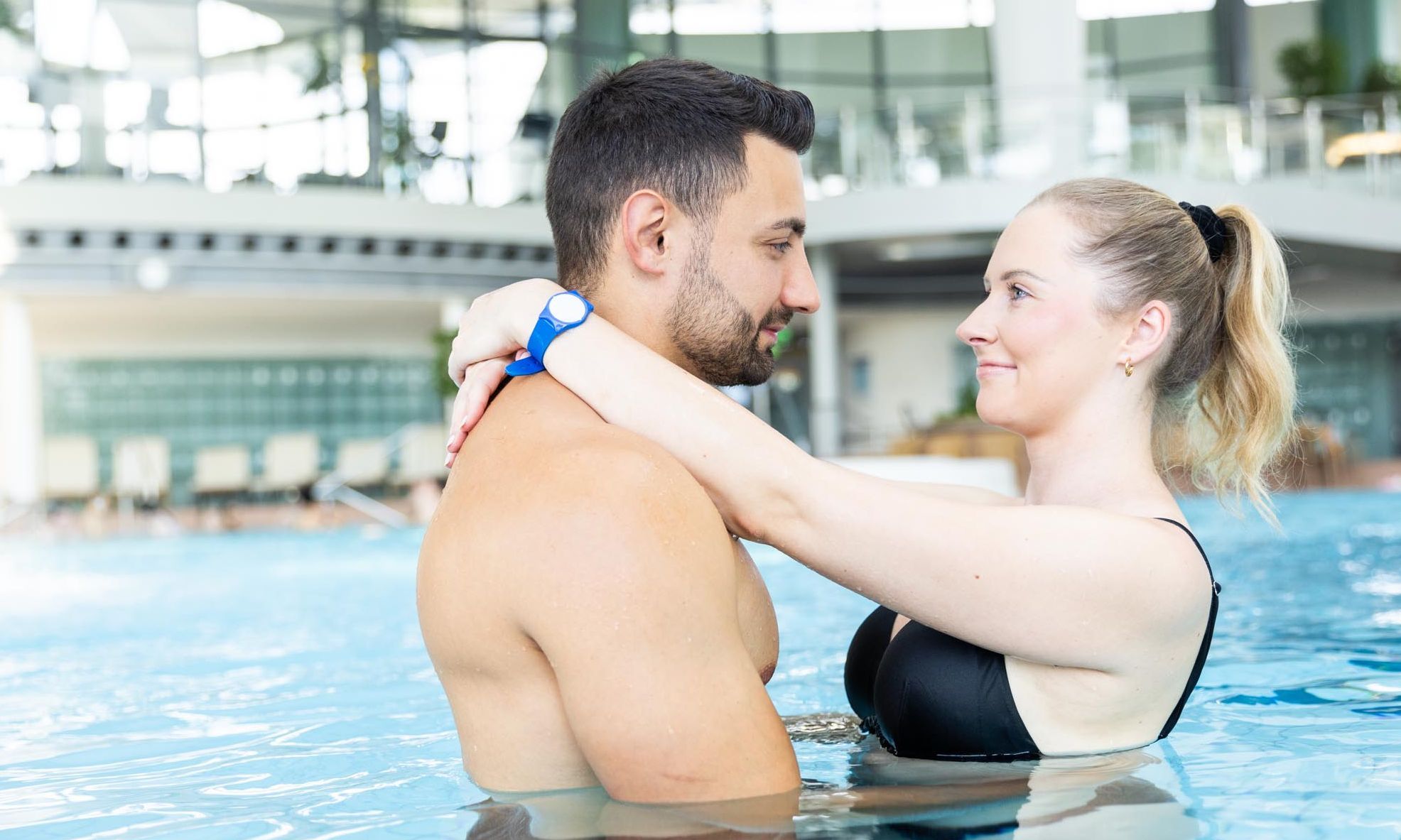 Kisssalis Innenbecken Paar09