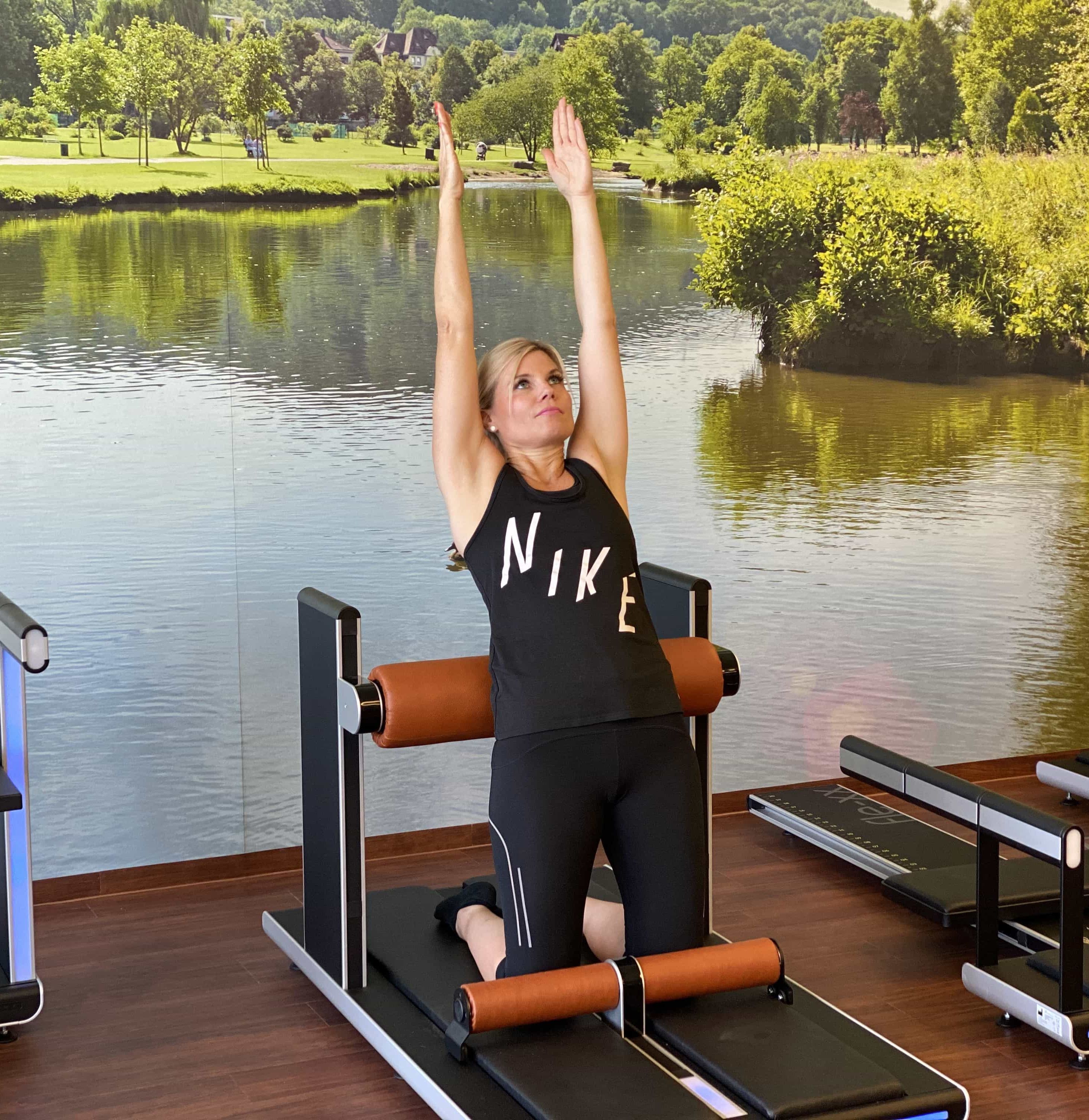 Kisssalis Rueckenzentrum Efelxx Model Quer