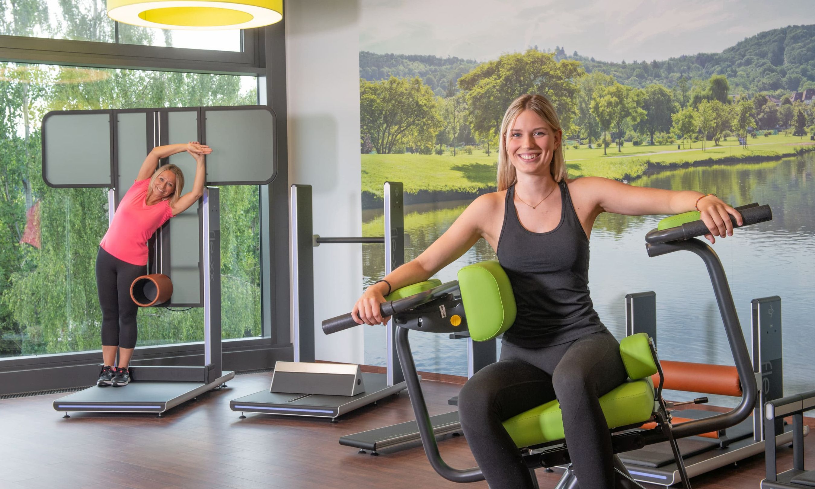 Kisssalis Rueckenzentrum Geraete Frauen