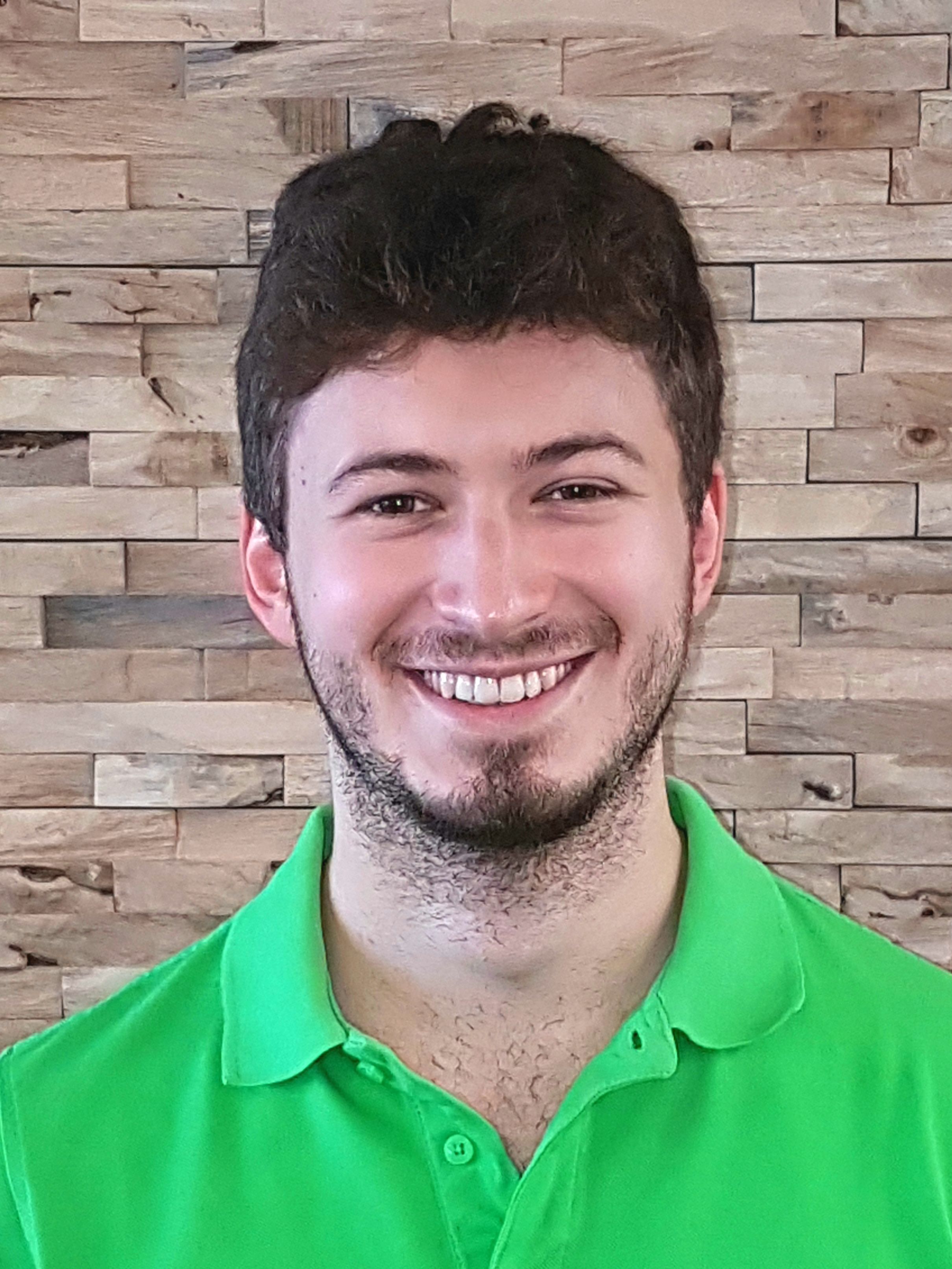 Kisssalis Rueckenzentrum Trainer Lorenz