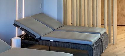 Kisssalis Sauna Waermeliegen Hoch